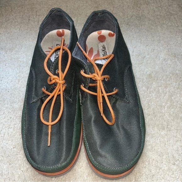 OluKai Honolulu Lace Mesh Green Rosin Smokey Orange Sz 9 MENS Sneakers - Picture 1 of 9